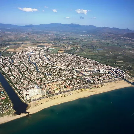 Apart-rent Casa Puigmal 0152 Villa Empuriabrava